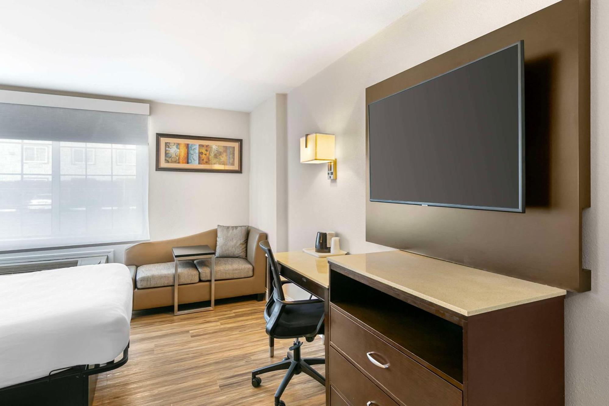 Hotel Quality & Sacramento